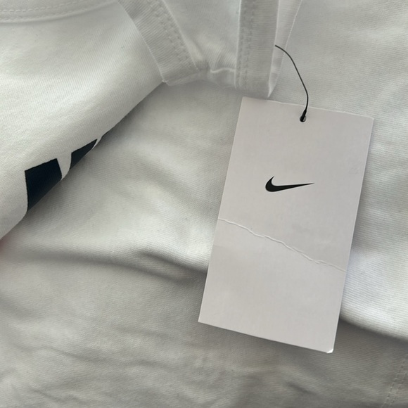 Nike Kids White Tank l SIZE L - Picture 4 of 4